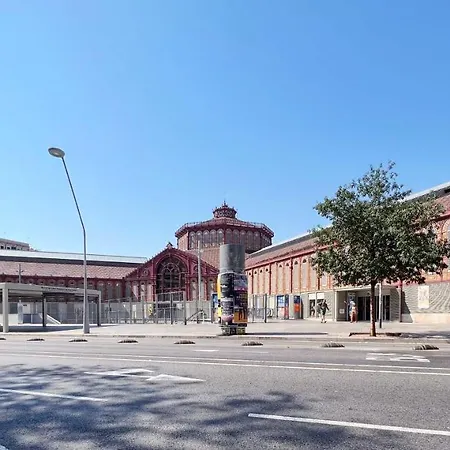U-nique Comte Urgell Ii Barcelona